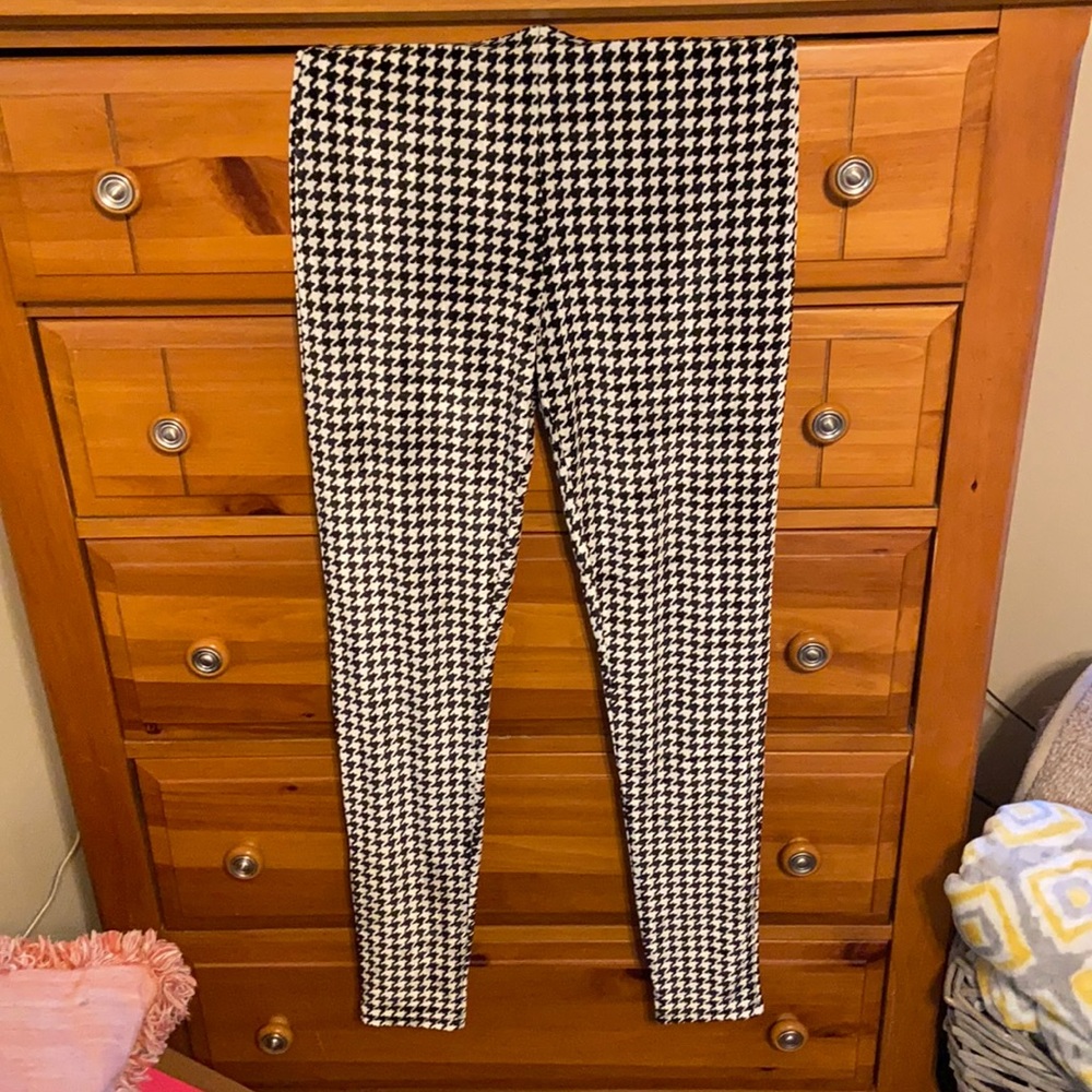 Velvet Houndstooth leggings